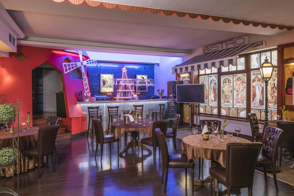 玛丽亚海伦娜酒店 斯扎瓦诺泽德霍 外观 照片